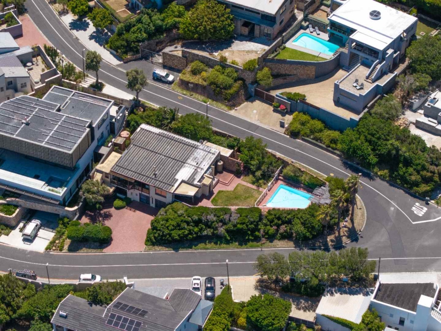 4 Bedroom Property for Sale in Camps Bay Western Cape